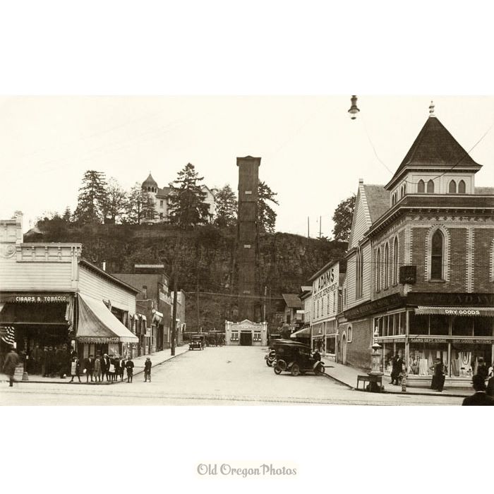 Historic view of Oregon City's original municipal elevator beside the bluff, circa 1916